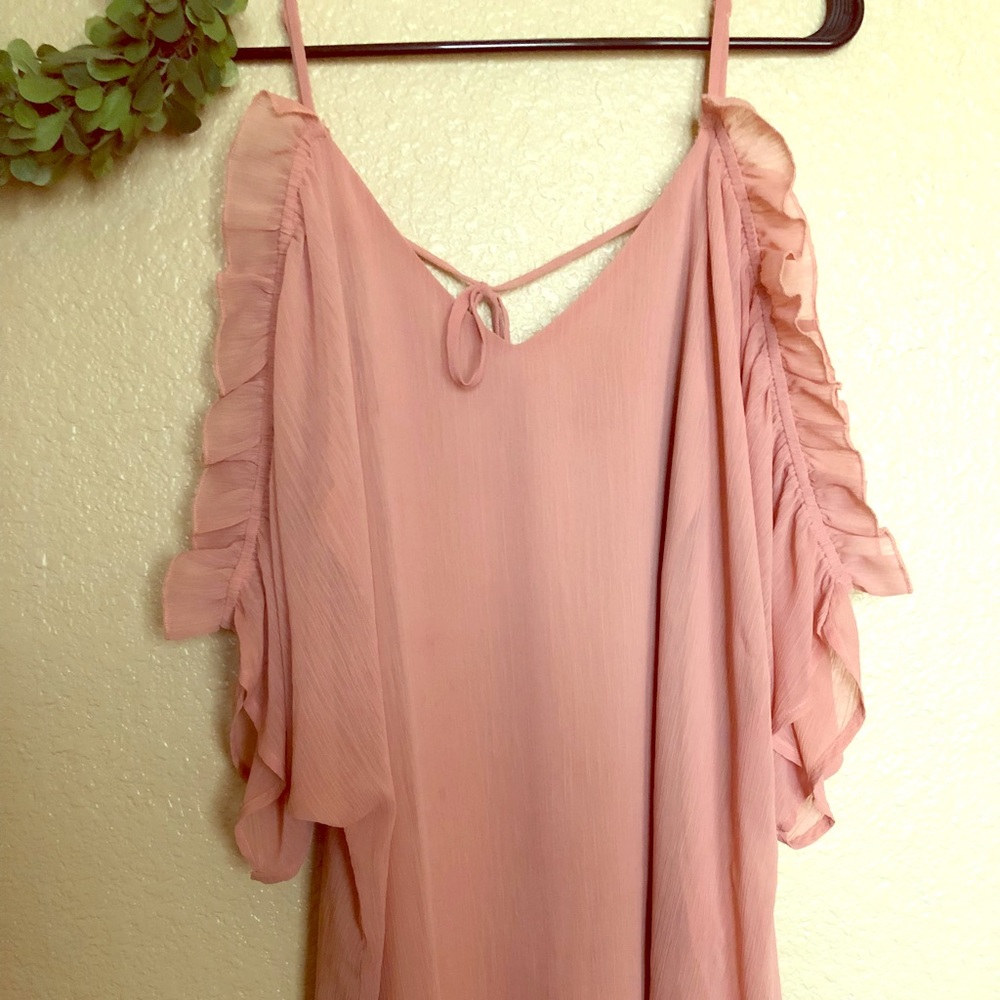 Ruffle cold shoulder top